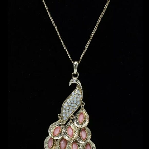 Gold Tone Peacock Pendant Necklace with Faceted Stones NWT 34" - Picture 2 of 2